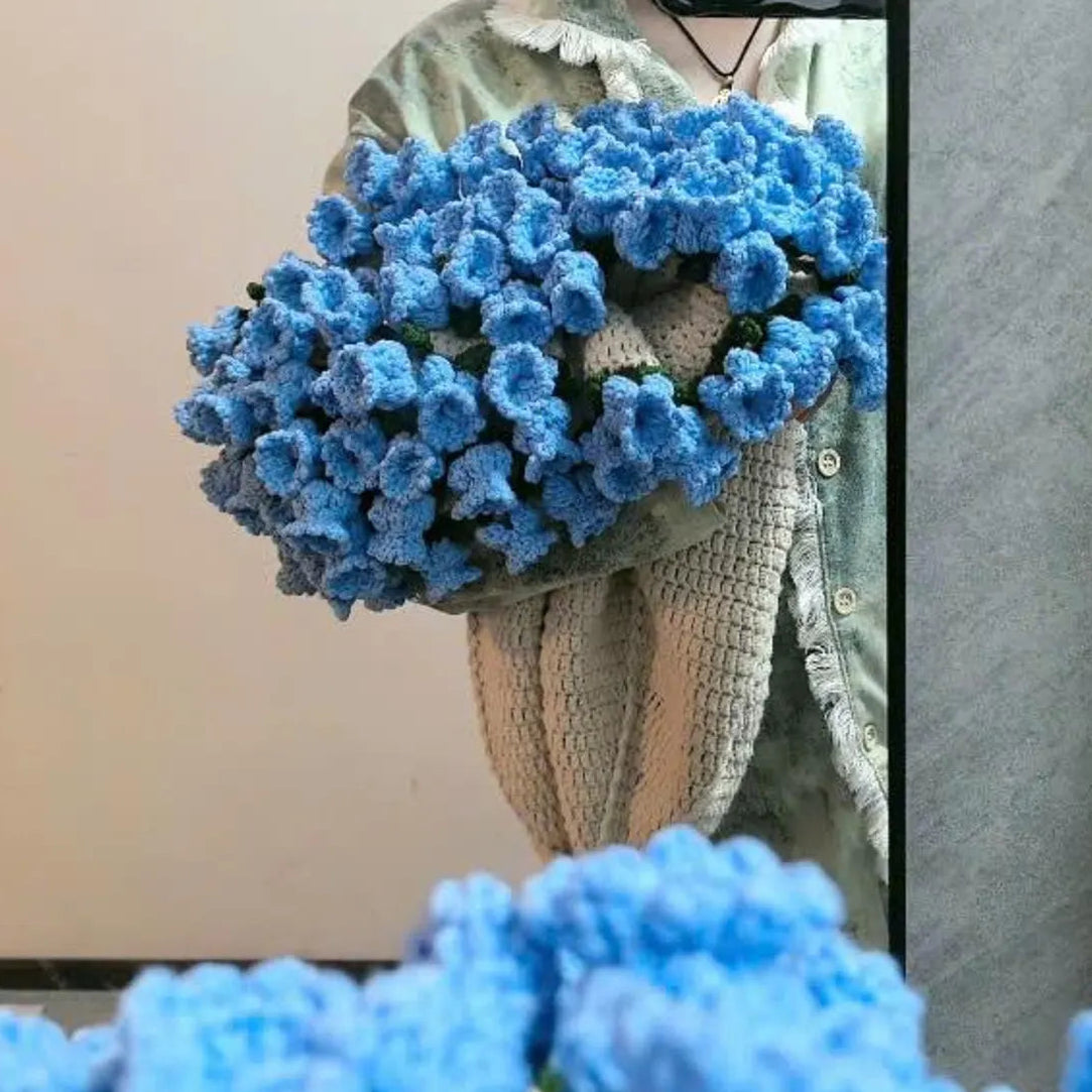Lé Bouquet Blanket