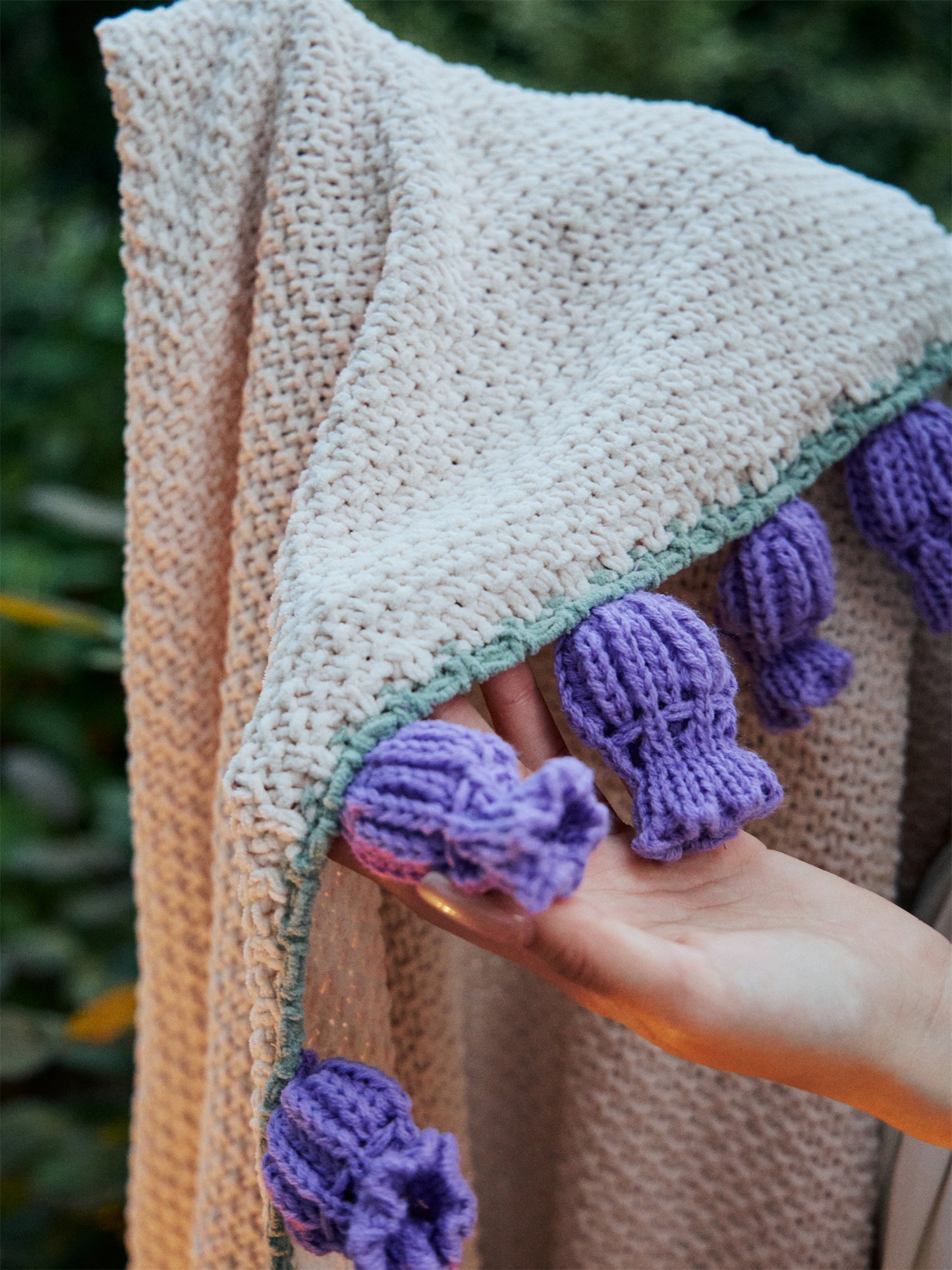 Lè Bouquet Blanket