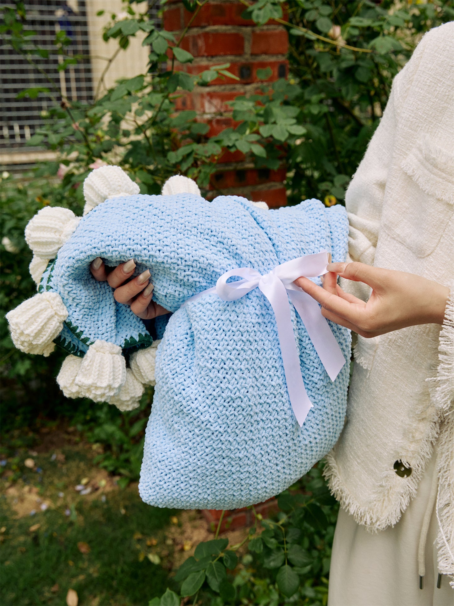 Lè Bouquet Blanket